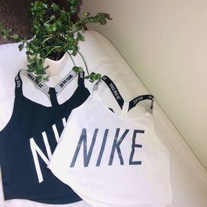 💐SOLD Bundles Authentic XS Nike Exercises tops💐